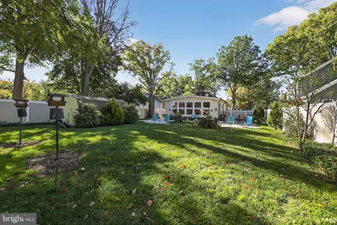 Exterior - 37 Pinegrove, Clementon, NJ 08021 photo 6 of 8
