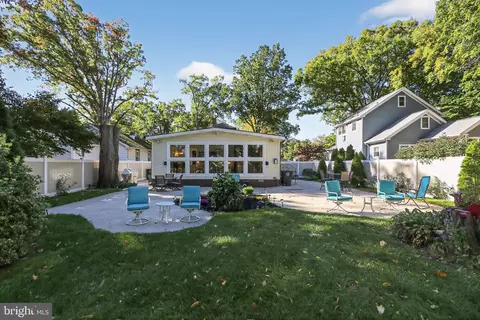 Exterior - 37 Pinegrove, Clementon, NJ 08021 photo 4 of 8