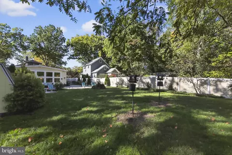 Exterior - 37 Pinegrove, Clementon, NJ 08021 photo 7 of 8