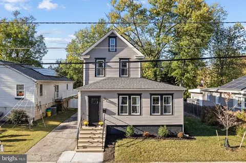 407 Kingston Ave, Barrington, NJ 08007