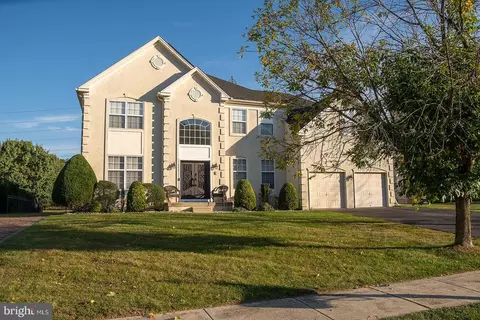 116 Summerbrooke Ct, Sicklerville, NJ 08081