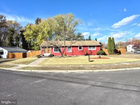 809 Jaguar Rd, Lindenwold, NJ 08021 photo 3