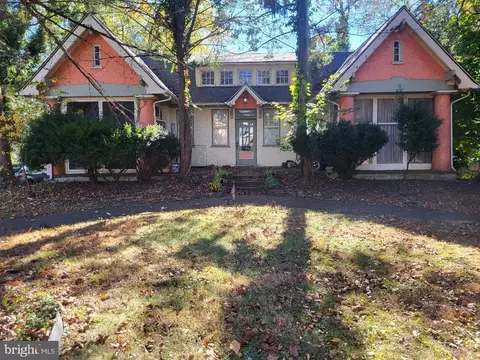 10 Church Rd, Merchantville, NJ 08109
