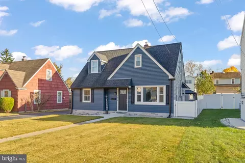 7028 Collins Ave, Pennsauken, NJ 08109