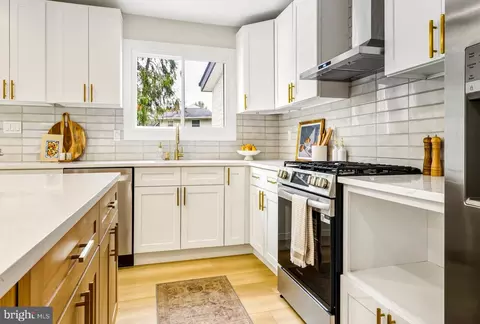 Kitchen - 207 Chapel Ave E, Cherry Hill, NJ 08034 photo 2 of 2