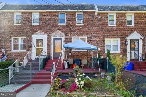 363 Garden Ave, Camden, NJ 08105