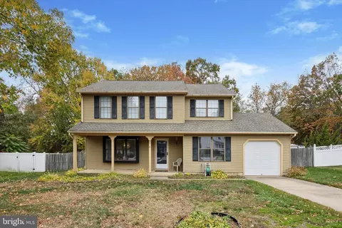 53 Breckenridge Dr, Sicklerville, NJ 08081