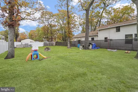 Exterior - 85 9th Ave, Pine Hill, NJ 08021 photo 4 of 5