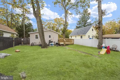 Exterior - 85 9th Ave, Pine Hill, NJ 08021 photo 3 of 5