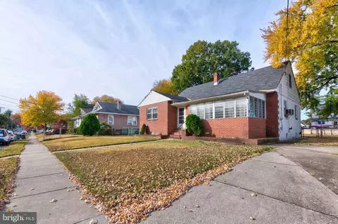 219 Orlando Ave, Gloucester City, NJ 08030