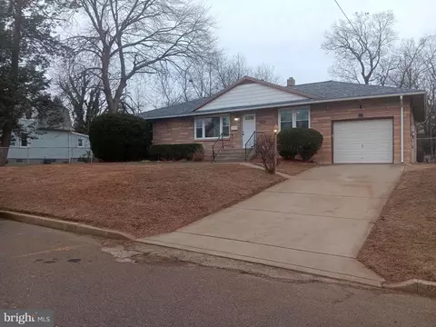 8156 Eden, Pennsauken, NJ 08110