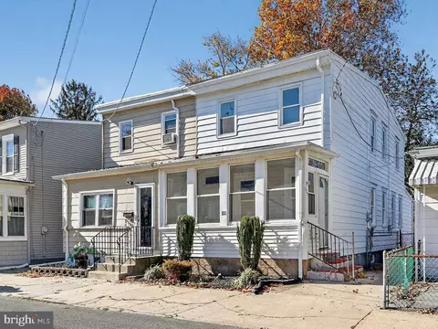 111 Westminster St, Gloucester City, NJ 08030