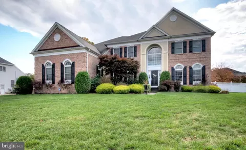 116 Blue Meadow Ln, Sicklerville, NJ 08081
