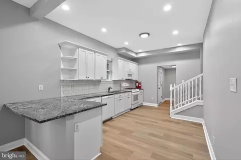 325 Monmouth St, Gloucester City, NJ 08030