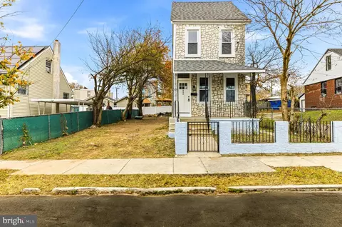 908 N 24th St, Camden, NJ 08105