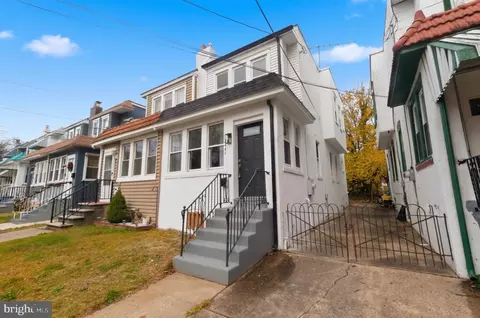2446 46th St, Pennsauken, NJ 08110