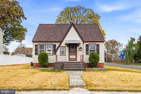 101 Sixth Ave, Mount Ephraim, NJ 08059