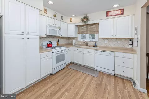 Kitchen - 211 Broadway, Runnemede, NJ 08078 photo 1 of 3
