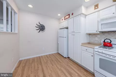 Kitchen - 211 Broadway, Runnemede, NJ 08078 photo 3 of 3