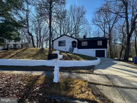 26 Sherri Way, Clementon, NJ 08021