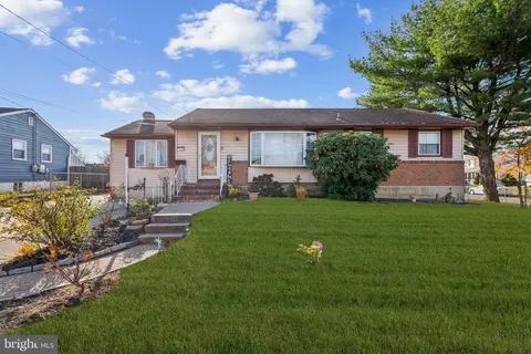 7406 Jackson Ave, Pennsauken, NJ 08109