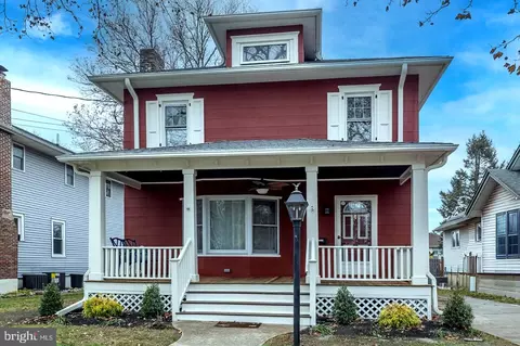 245 E Knight Ave, Collingswood, NJ 08108