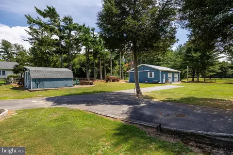 Exterior - 711 S Egg Harbor Rd, Hammonton, NJ 08037 photo 6 of 10
