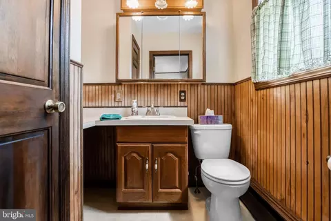 Bath - 711 S Egg Harbor Rd, Hammonton, NJ 08037 photo 2 of 2