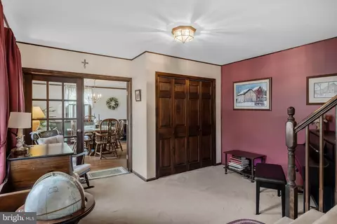 Entry Way - 711 S Egg Harbor Rd, Hammonton, NJ 08037 photo 2 of 3