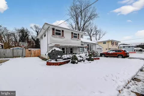308 Smith Ln, Runnemede, NJ 08078 photo 3