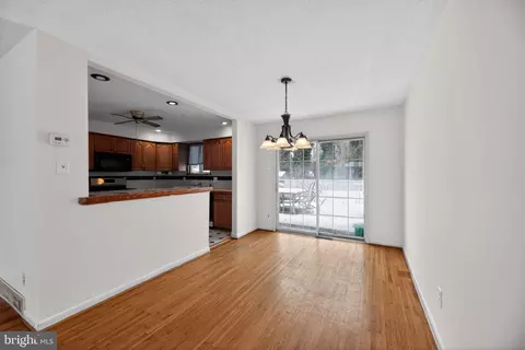 308 Smith Ln, Runnemede, NJ 08078 photo 11