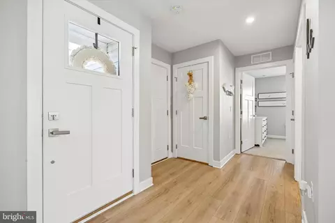 Entry Way - 48 Senators Way, Berlin, NJ 08009 photo 1 of 9