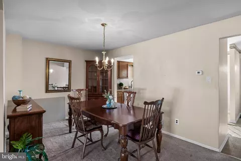 40 Blue Jay Dr, Clementon, NJ 08021 photo 9