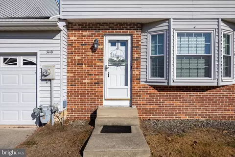 40 Blue Jay Dr, Clementon, NJ 08021 photo 4