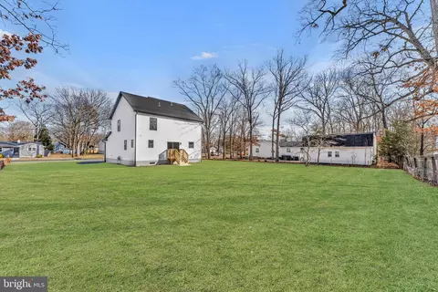 Exterior - 104 E Clearview Ave, Pine Hill, NJ 08021 photo 4 of 4
