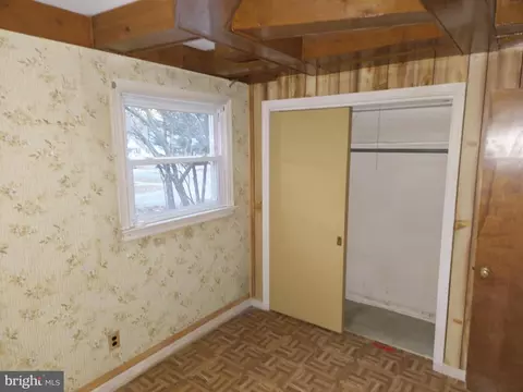 Bedroom - 1001 Wayne Rd, Haddonfield, NJ 08033 photo 2 of 3