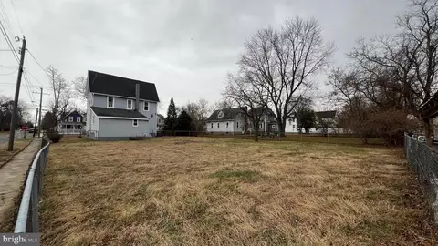 Other - 434 E Maple Ave, Lindenwold, NJ 08021 photo 7 of 8