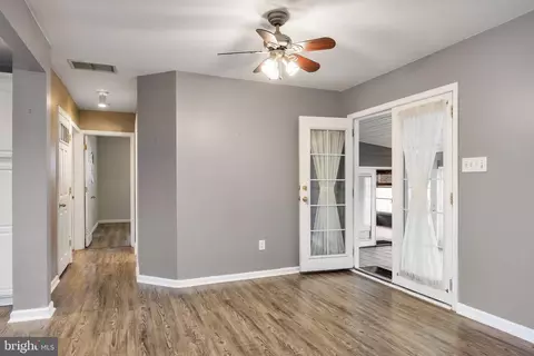 Entry Way - 40 Mac Knight Dr, Pine Hill, NJ 08021 photo 3 of 6