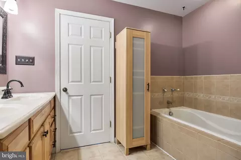 Bath - 40 Mac Knight Dr, Pine Hill, NJ 08021 photo 2 of 3