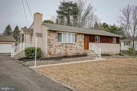 2355 Bartram Ave, Atco, NJ 08004
