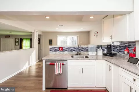 Kitchen - 421 E Maple Ave, Lindenwold, NJ 08021 photo 2 of 3