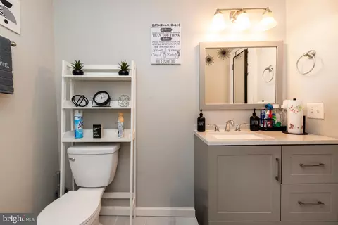 Bath - 421 E Maple Ave, Lindenwold, NJ 08021 photo 3 of 6
