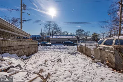 808 Morgan St, Camden, NJ 08104