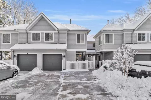 1228 Chanticleer, Cherry Hill, NJ 08003