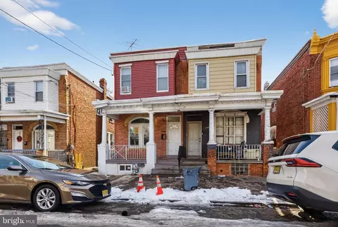 1230 Chase St, Camden, NJ 08104