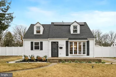 508 5th Ave, Barrington, NJ 08007