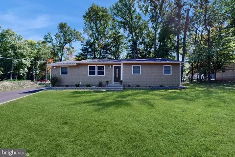 829 Walnut Ave, Lindenwold, NJ 08021
