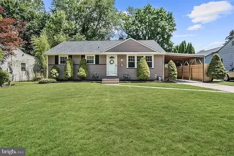 118 Cressmont Ave, Blackwood, NJ 08012