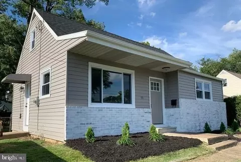 515 Cloverdale Rd, Blackwood, NJ 08012