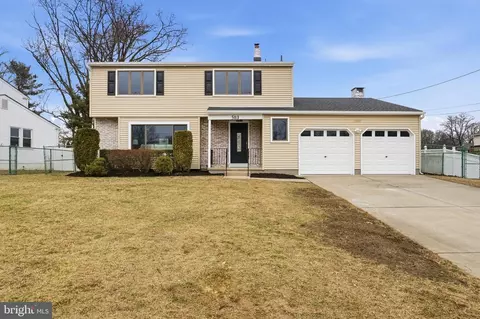 503 Valley Run Dr, Cherry Hill, NJ 08002